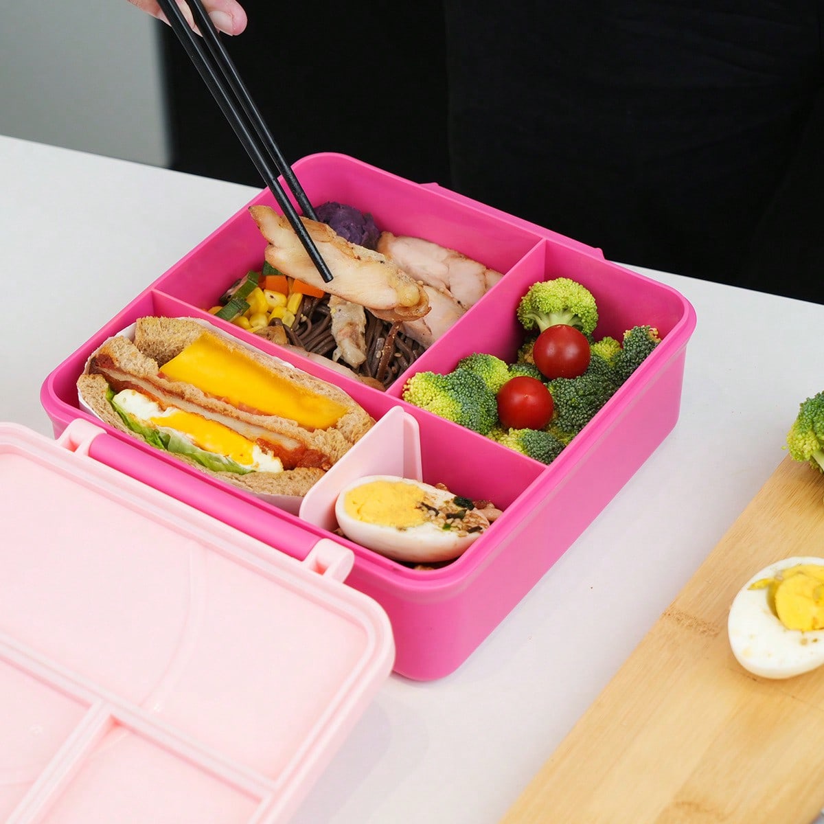 Szczelny pojemnik na lunch Ben – Food Storage Hot Box recenzja i cena